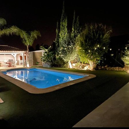 Suite Piscina: Alojamiento Privado con Sofá Cama San Vicente Raspeig Exterior photo