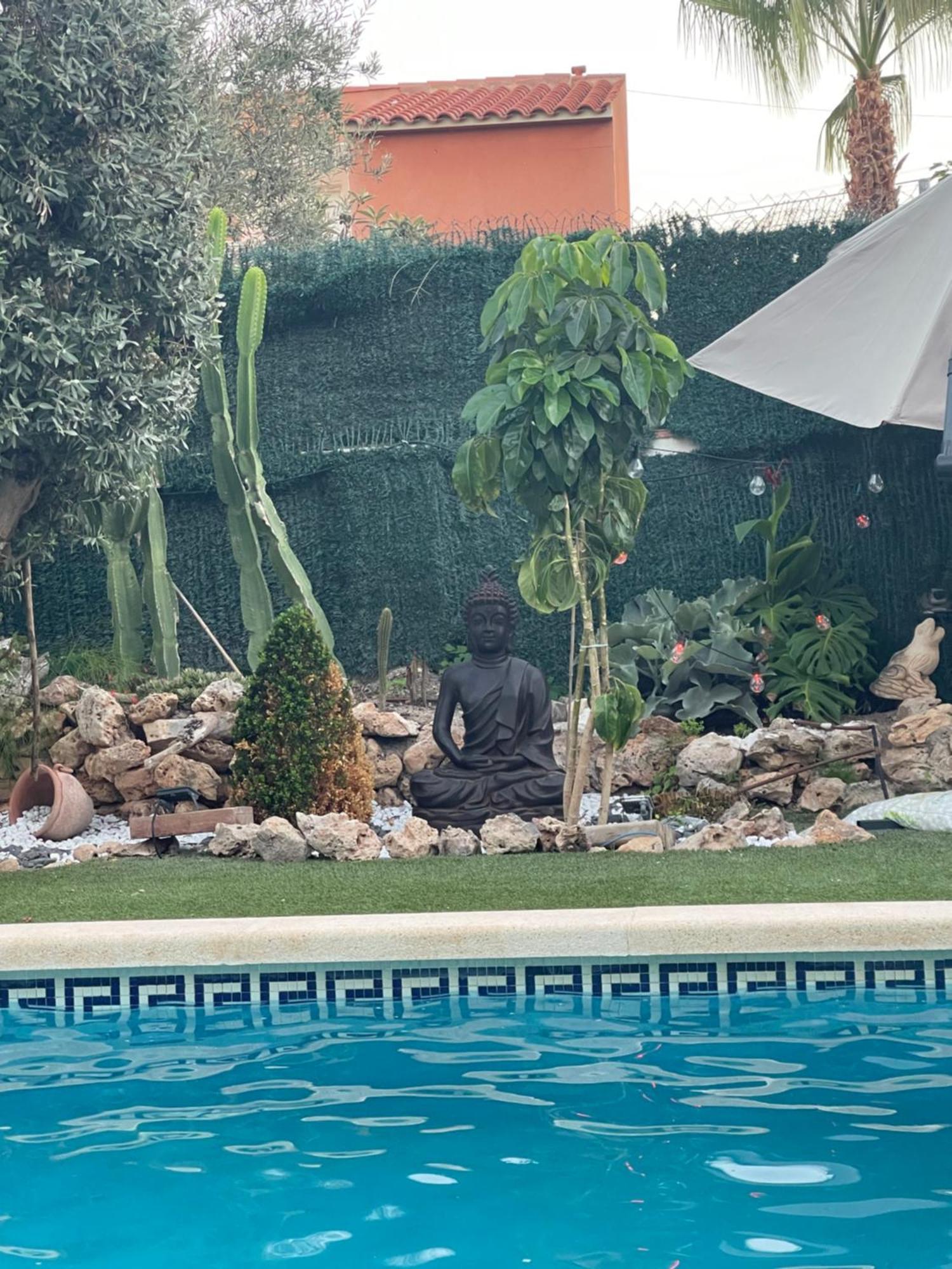 Suite Piscina: Alojamiento Privado con Sofá Cama San Vicente Raspeig Exterior photo